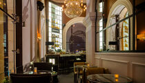 Новогодний «Оскар» в Mercedes bar