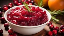 Для мяса лучше не найти: с этим ягодным соусом про кетчуп забудете