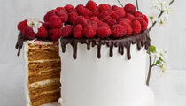 В кондитерской «Любовь и сладости» появилась летняя коллекция десертов