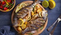 Лососина с чесноком и спинка осетрины: какие рыбные деликатесы были на царских столах Московской Руси