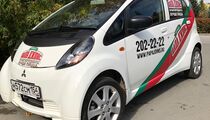 Первые электрокары вышли на доставку пиццы