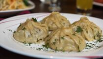 Манты на овощной «подушке» еще вкуснее, чем в пароварке: словами не передать