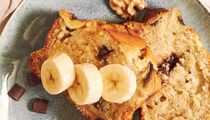 В разы вкуснее шарлотки: этот банановый пирог на сковороде получит массу комплиментов