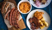 Уличная еда Европы на улицах Петербурга: новый ресторан Grill Wurst