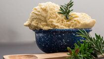 Картофельное пюре станет в десять раз вкуснее: вместо сливок нужно добавить другой продукт