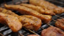 Россиянка с дочкой потеряли сознание из-за отравления курицей