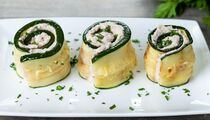 Дешевый плавленный сырок станет основой вкуснейшей закуски: приготовите за полчаса