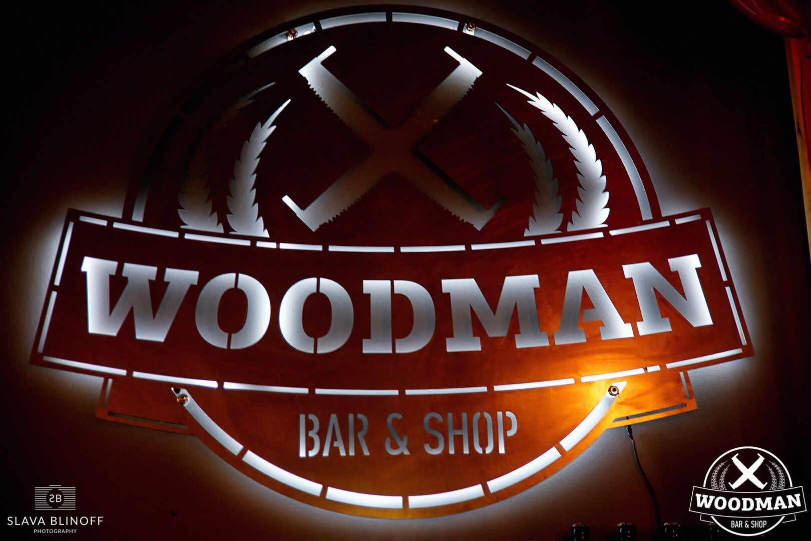 Bars promo. Woodman бар.