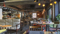 Touche' wine bar & kitchen / Туше