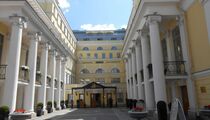 Лобби-бар гостиницы Государственного Эрмитажа