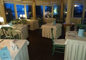 Банкетный зал при Дворце культуры железнодорожников