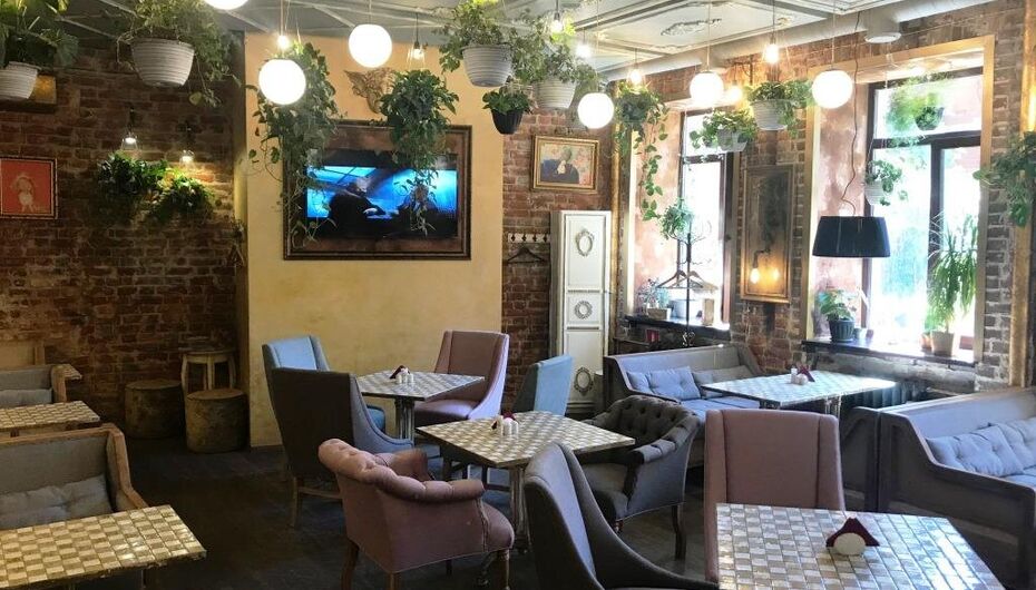 Отзывы о гранд-кафе Плюш