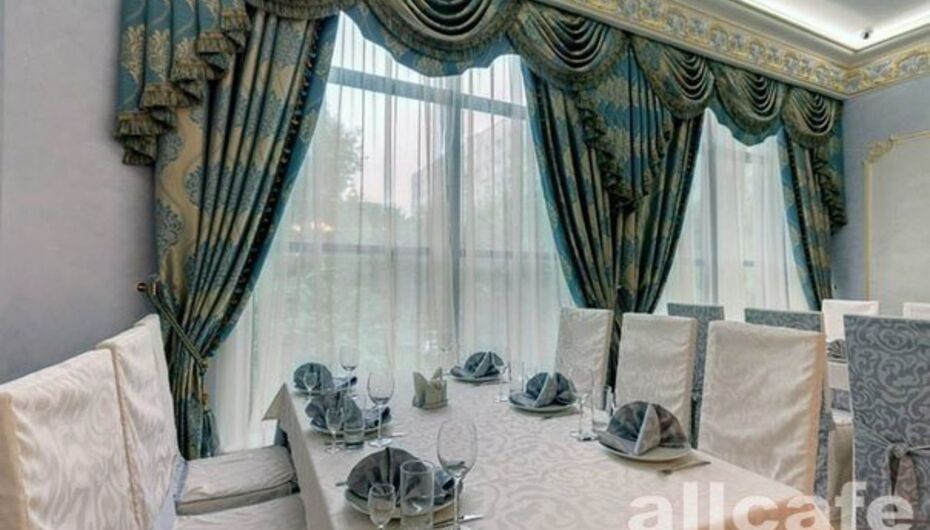 Ресторан Золотая роща