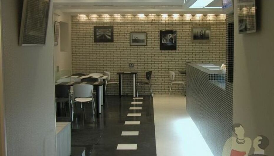 Кофейня Black & White / Блэк энд Вайт