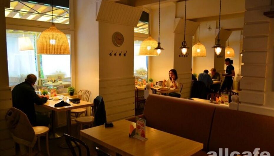 Отзывы о траттории Semplice / Семпличе