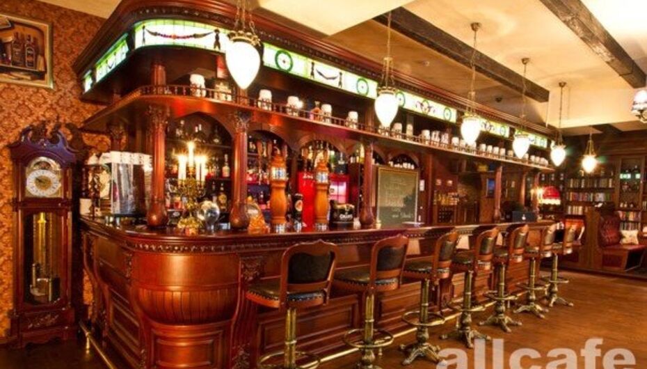 Паб Шерлок Холмс