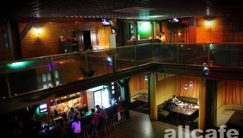 Отзывы о баре-ресторане Brown Bar