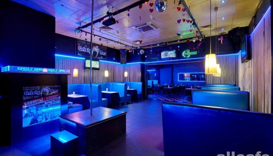 Кафе-клуб Grizly Bar / Гризли Бар
