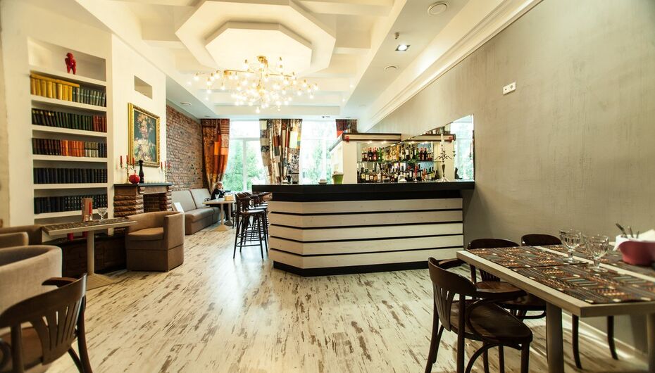 Бар-ресторан Artist / Артист