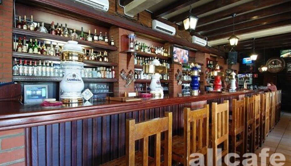 Бар-ресторан Три кабана