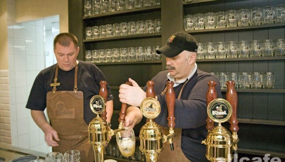 Пивной ресторан Козловица. Чешская пивная