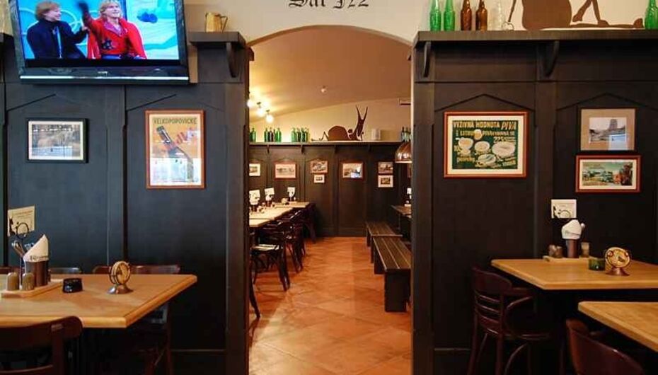 Пивной ресторан Козловица. Чешская пивная