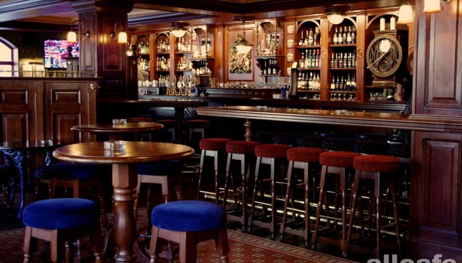 Паб The Corner Pub / Корнер Паб