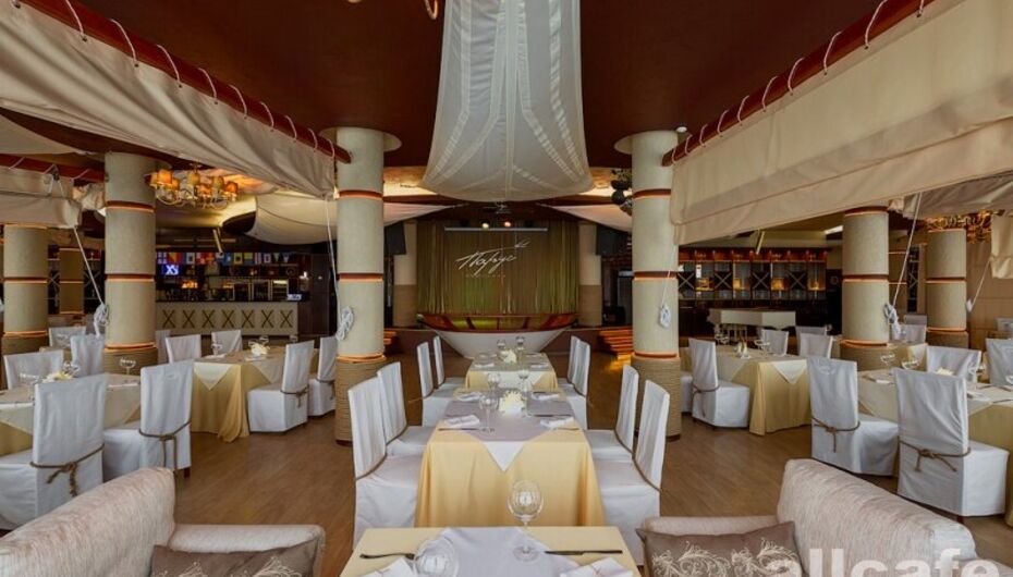 Ресторан Парус