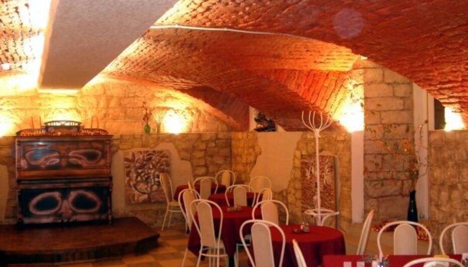 Кафе Харчевня Три пескаря