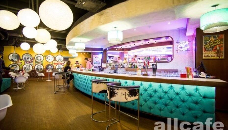 Бар Beverly Hills Diner / Беверли Хиллз