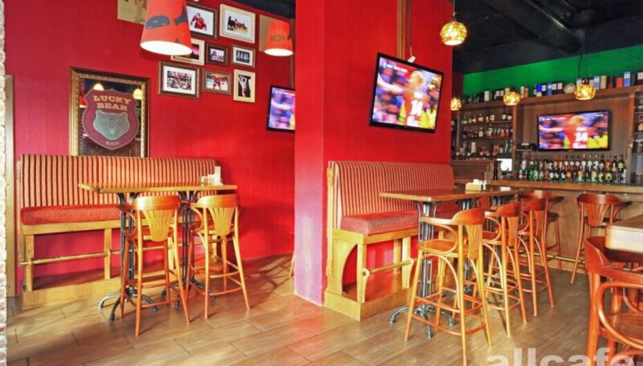 Бар Lucky Bear Bar