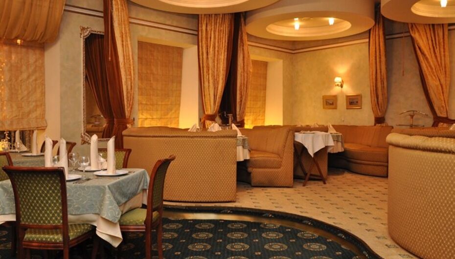 Клуб-ресторан Усадьба