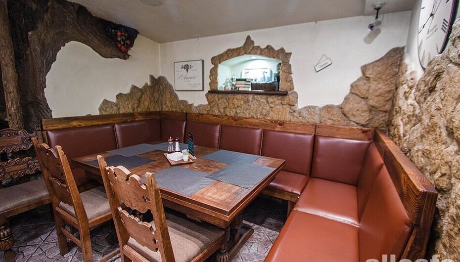 Паб Эль и Вино