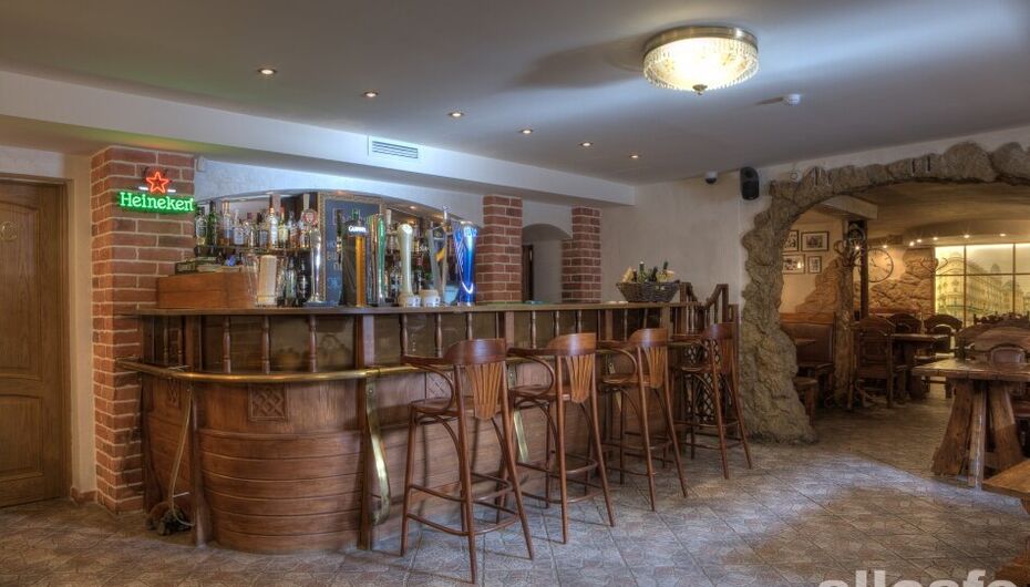 Паб Эль и Вино