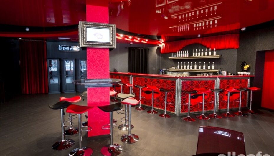 Банкетный зал SuitsBar