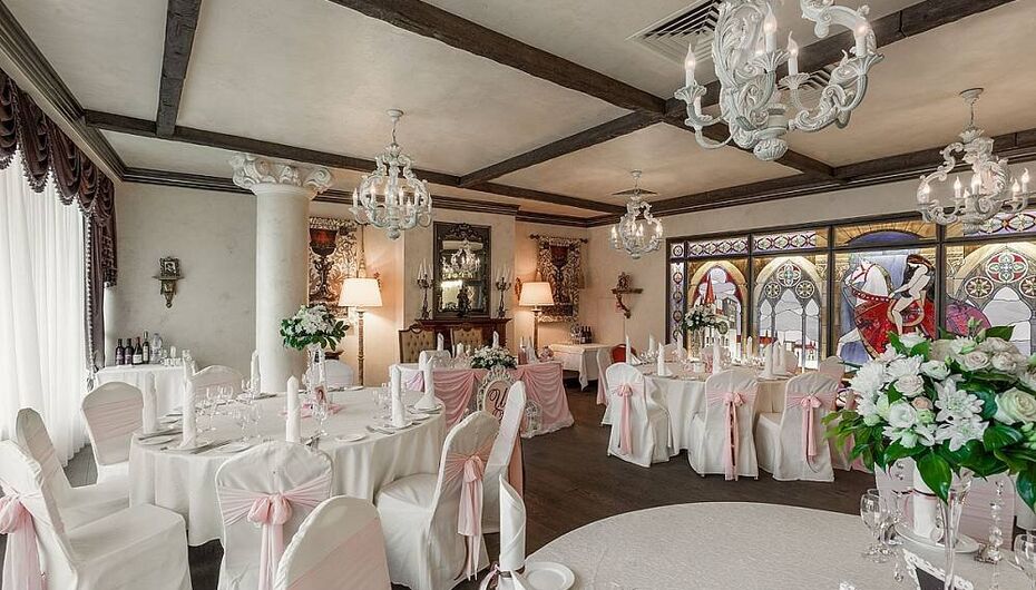 Банкетный зал Visconti / Висконти