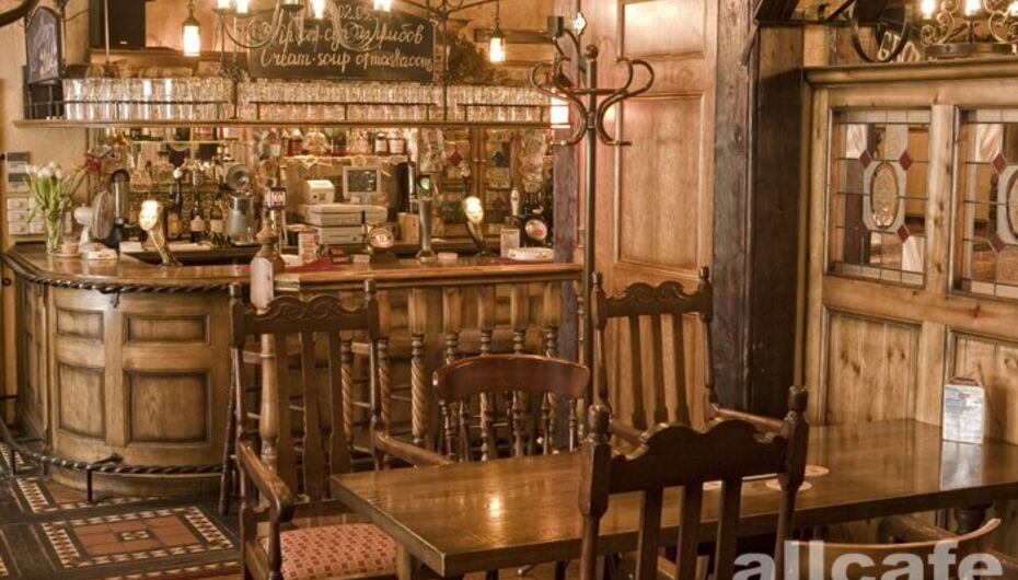 Паб Молли Гвиннз / Molli Gwynn's