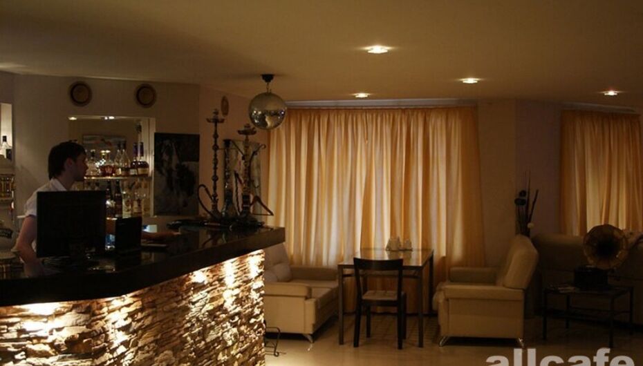 Ресторан Pomme D'or / Помидор