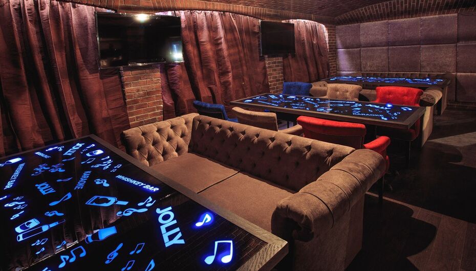 Караоке-бар Jolly Karaoke Whiskey Bar