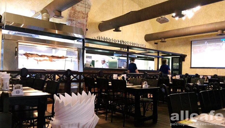 Афиша пивного ресторана Старгород