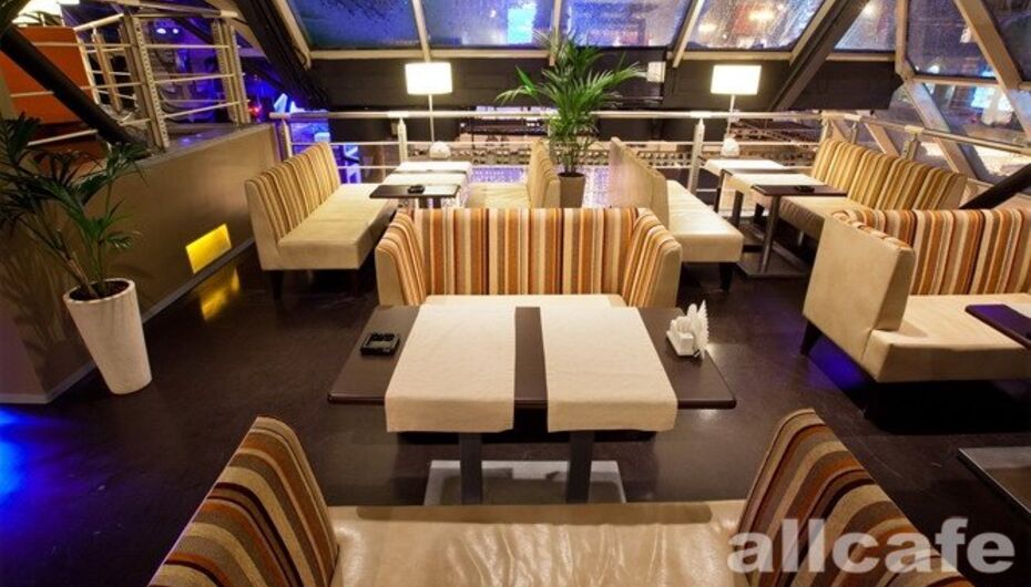 Кафе Пирамида