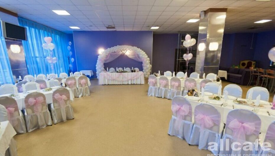 Кафе Факел / Fакел