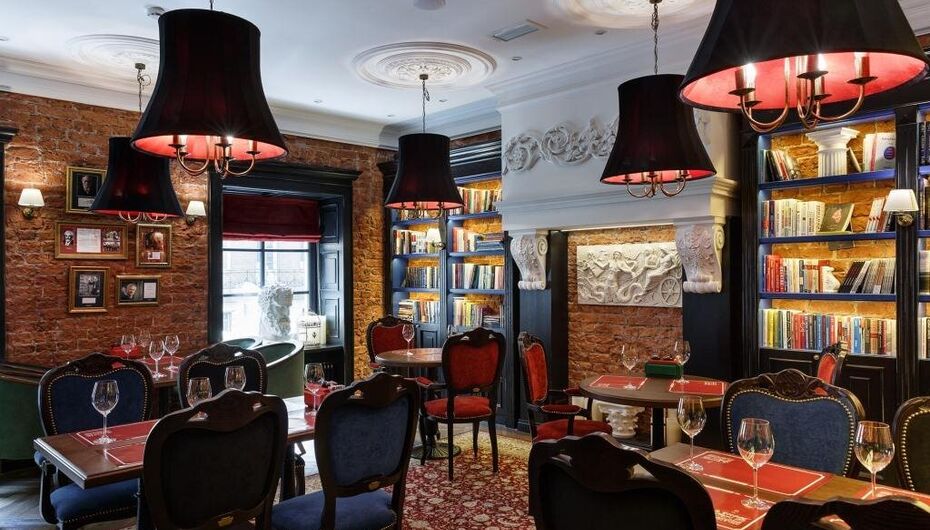 Отзывы о ресторанном комплексе Симпозиум