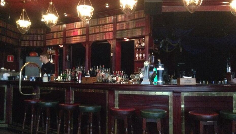 Кафе-клуб 16 тонн