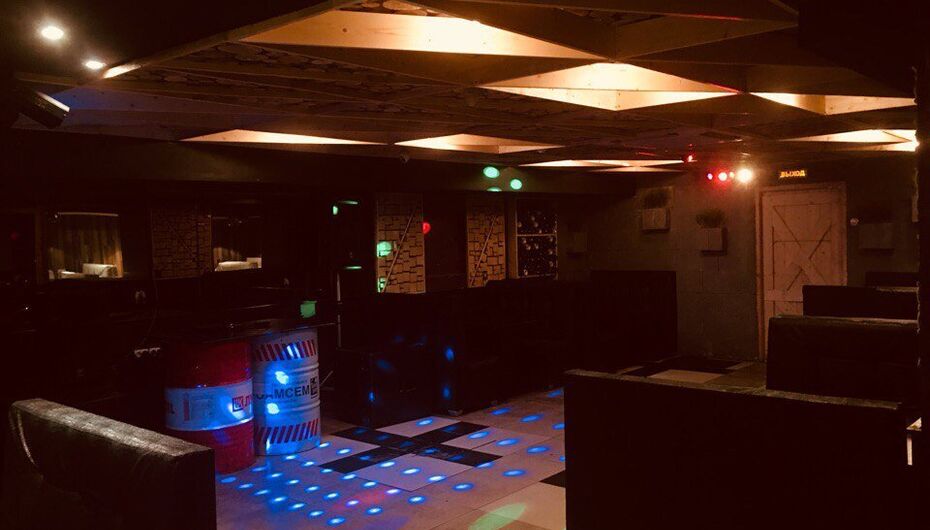 Диско-бар Dew Disco Bar