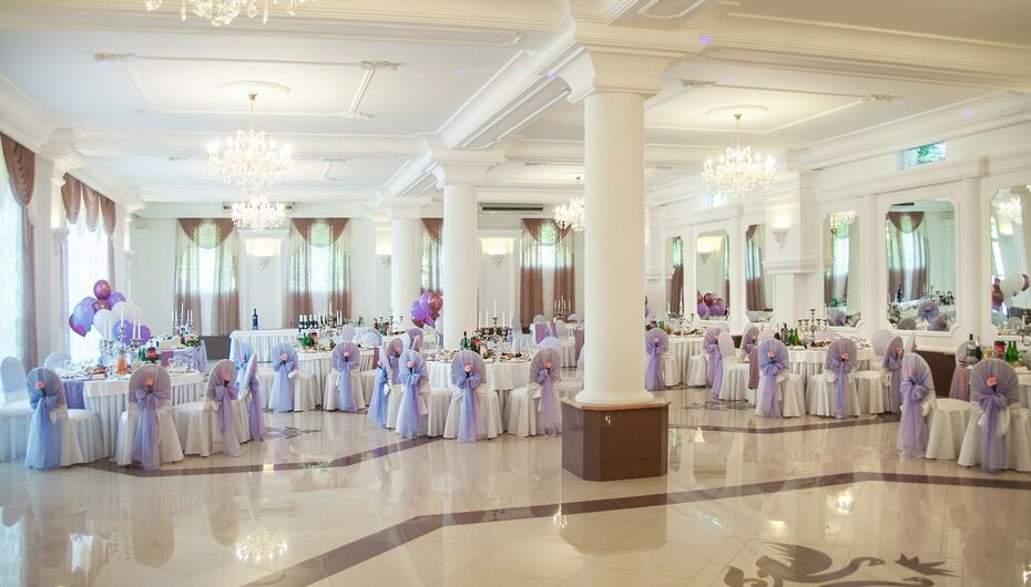 Банкетный зал У Озера