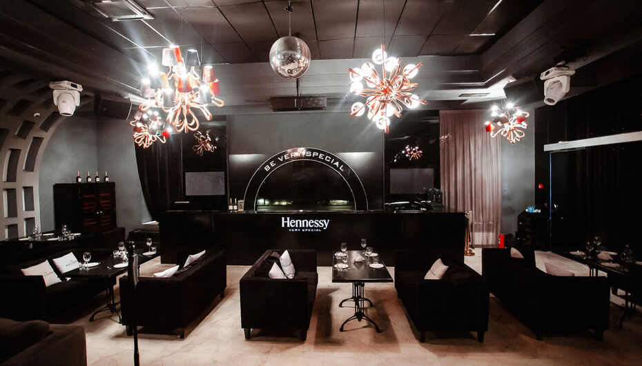 Клуб Santa Barbara