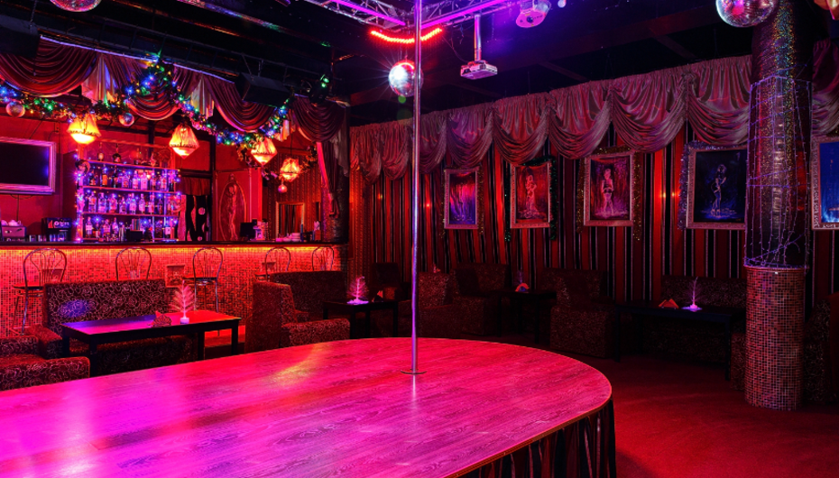 Бар Шпилька