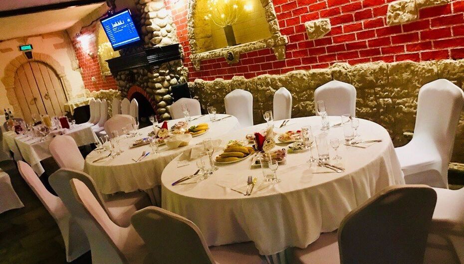 Кафе Миндаль