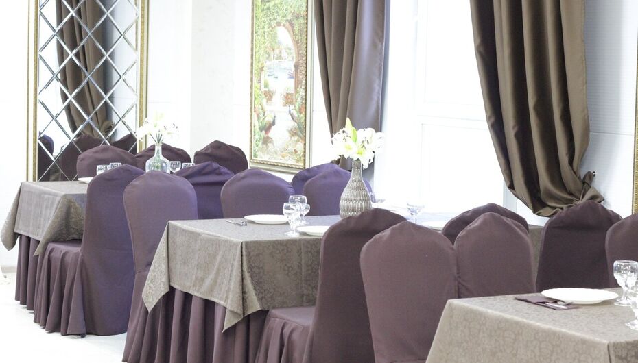 Кафе-бар Роял Вест